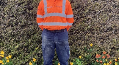 Jamie Tharme, Barrier Person on Morrison Water Services’ Dwr Cymru Welsh Water contract, helped a member of the public to safety in a serious incident that took place in Bodelwyddan, Wales.